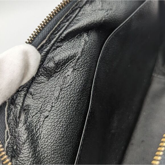 Louis Vuitton Trousse De Toilette - Picture 12 of 16